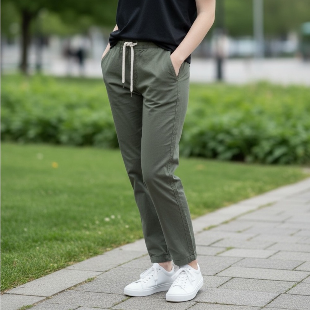 Vuori Olive Green Drawstring Joggers